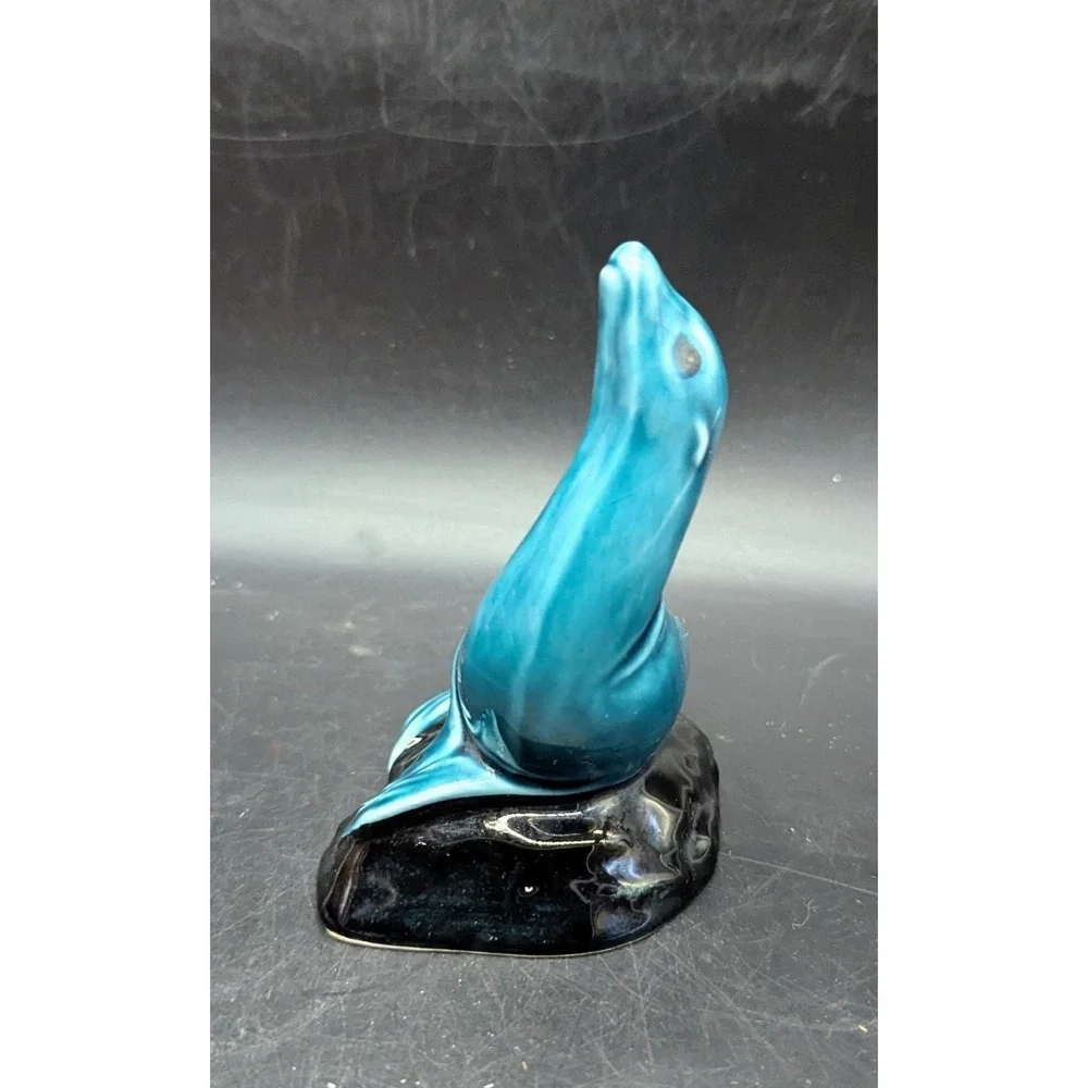 Vintage Turquoise Seal On Rock Poole Pottery England Figurine Sculpture 2.5